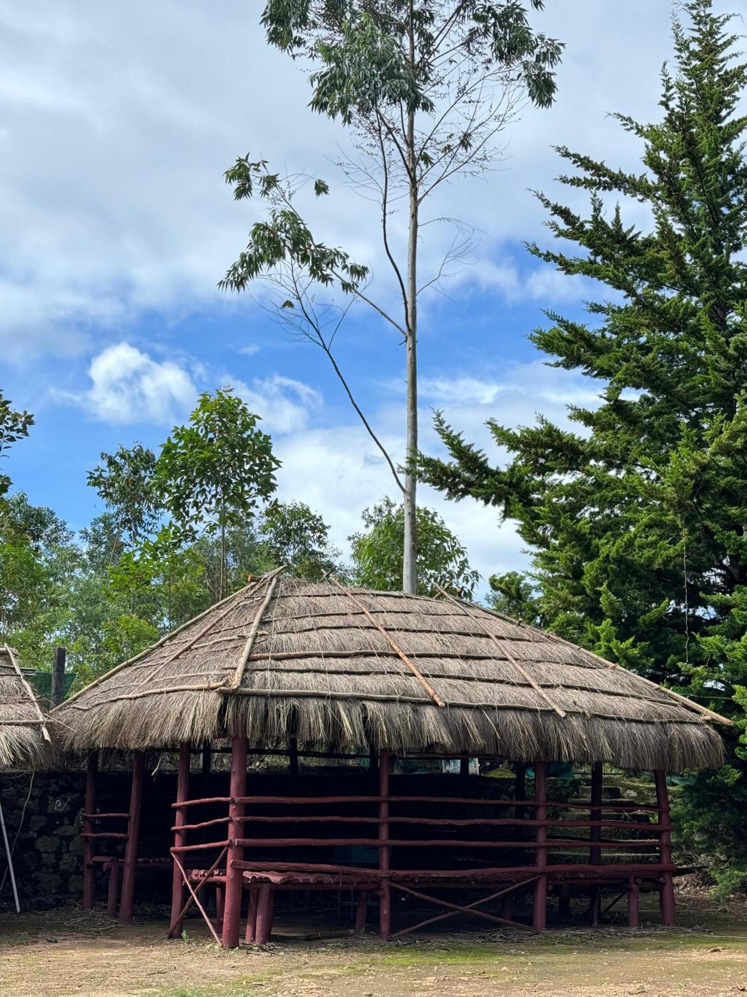 Farm Stay - Apple Valley Kanthalloor 外观 照片