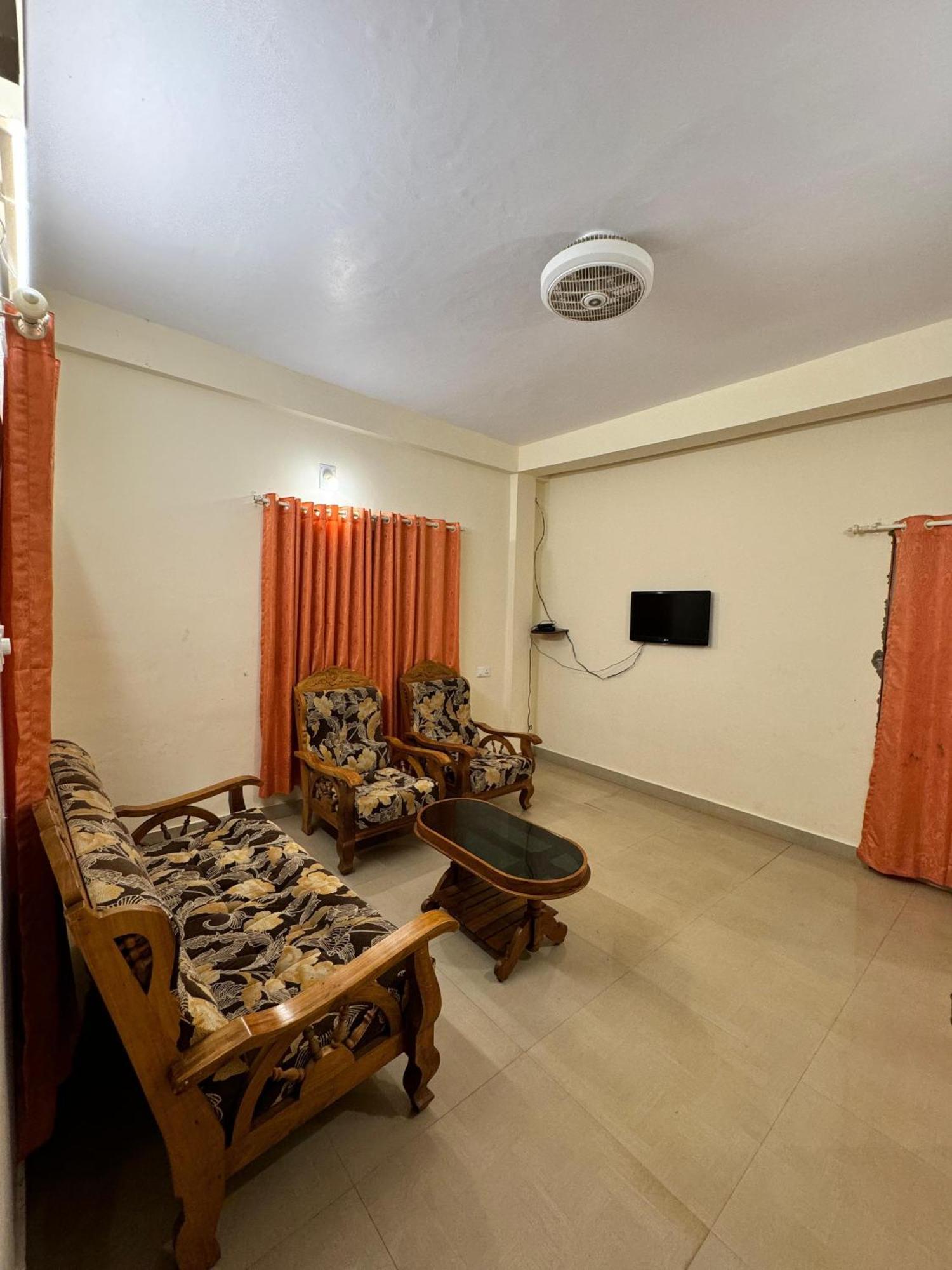 Farm Stay - Apple Valley Kanthalloor 外观 照片