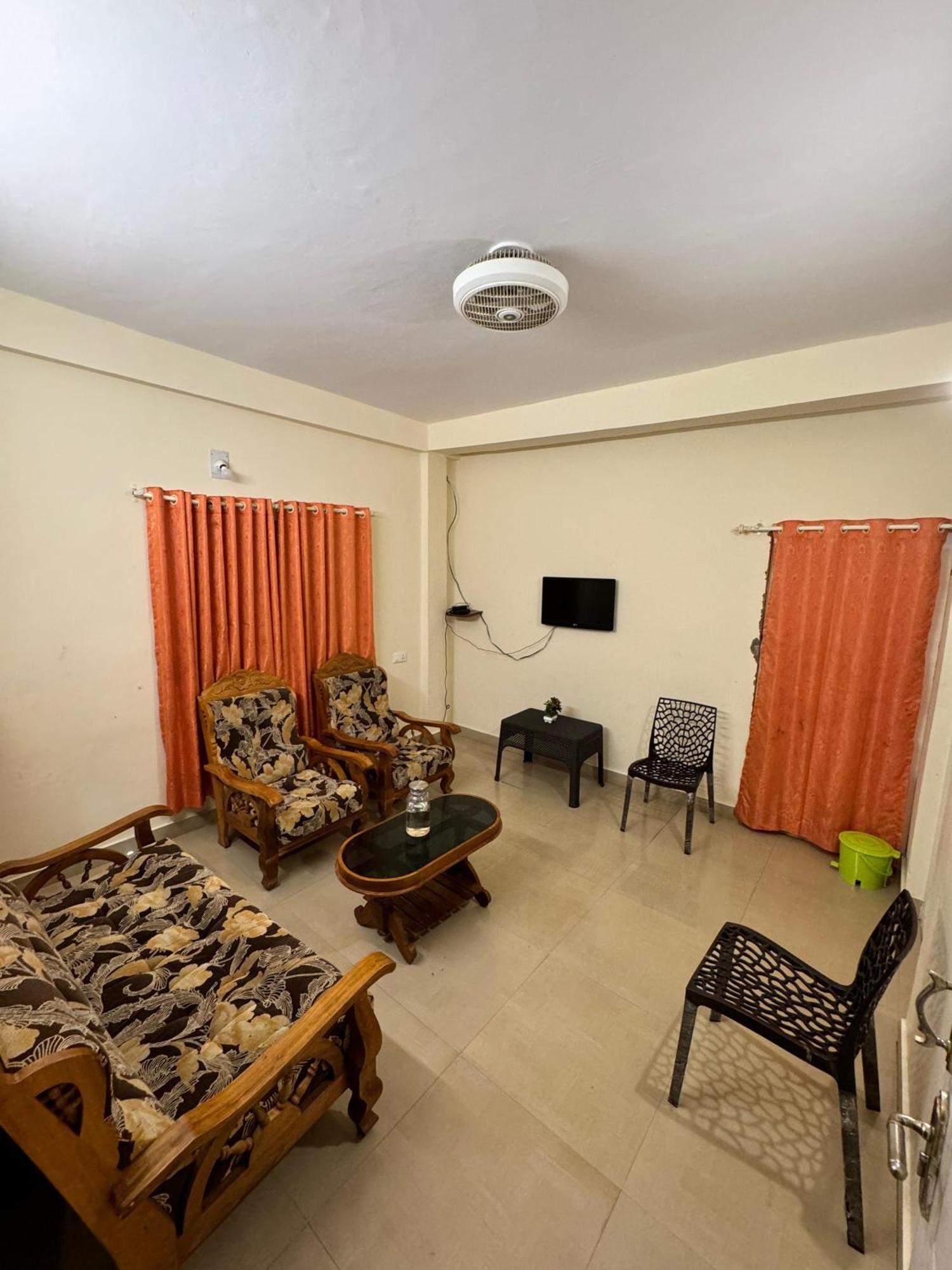 Farm Stay - Apple Valley Kanthalloor 外观 照片